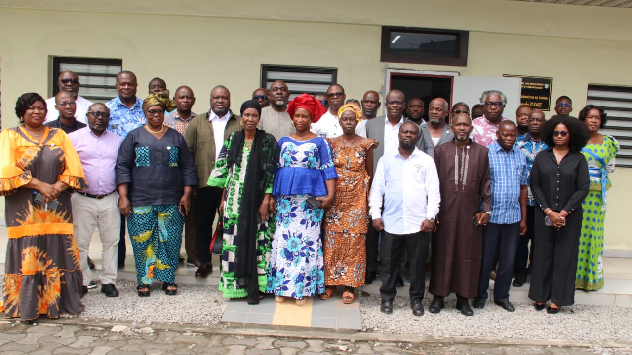 Participants à l'AGO